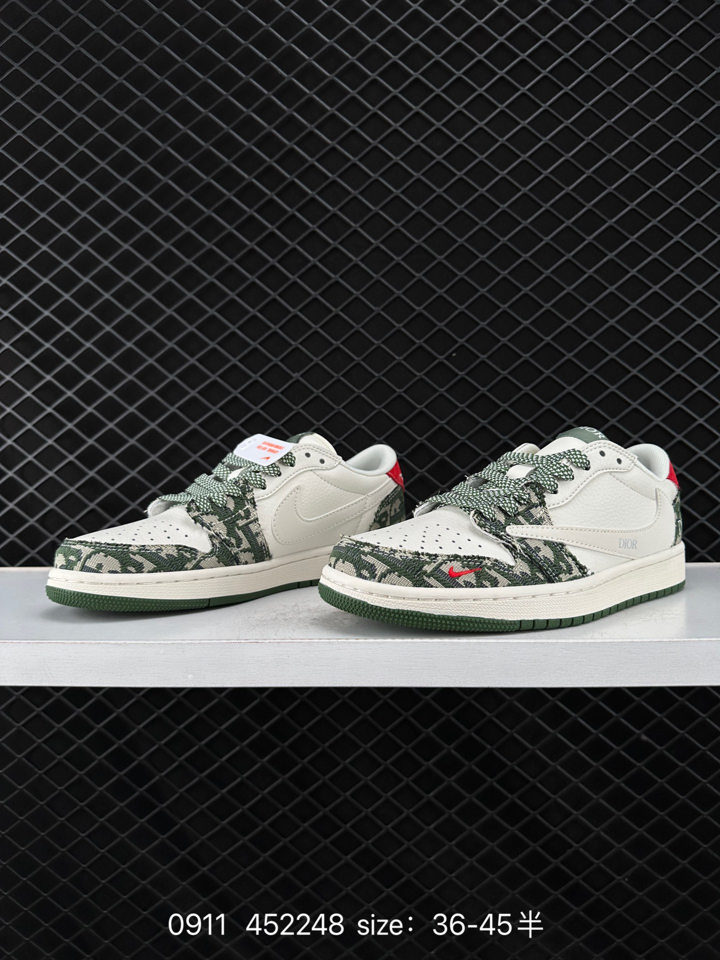 Travis Scott x Air Jordan 1 ” Reverse Mocha “